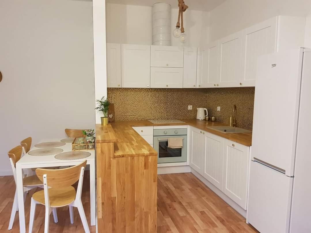 Morynapartments Bagian luar foto